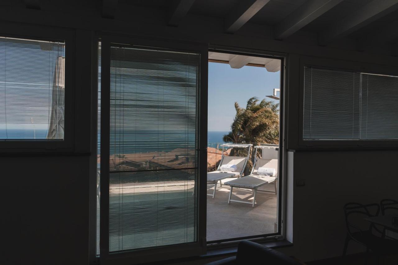 Sicilia'S Art Hotel & Spa Aci Trezza Kültér fotó